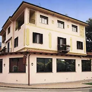 hotel-la-bussola-cittiglio.it-lombardy.com/