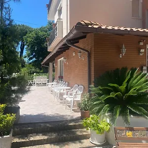 3* Hotel Paris