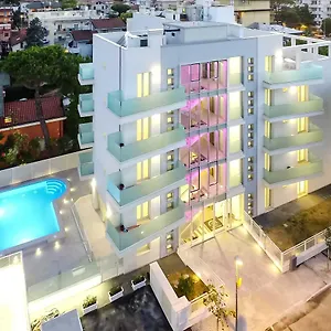 3* Aparthotel Perla